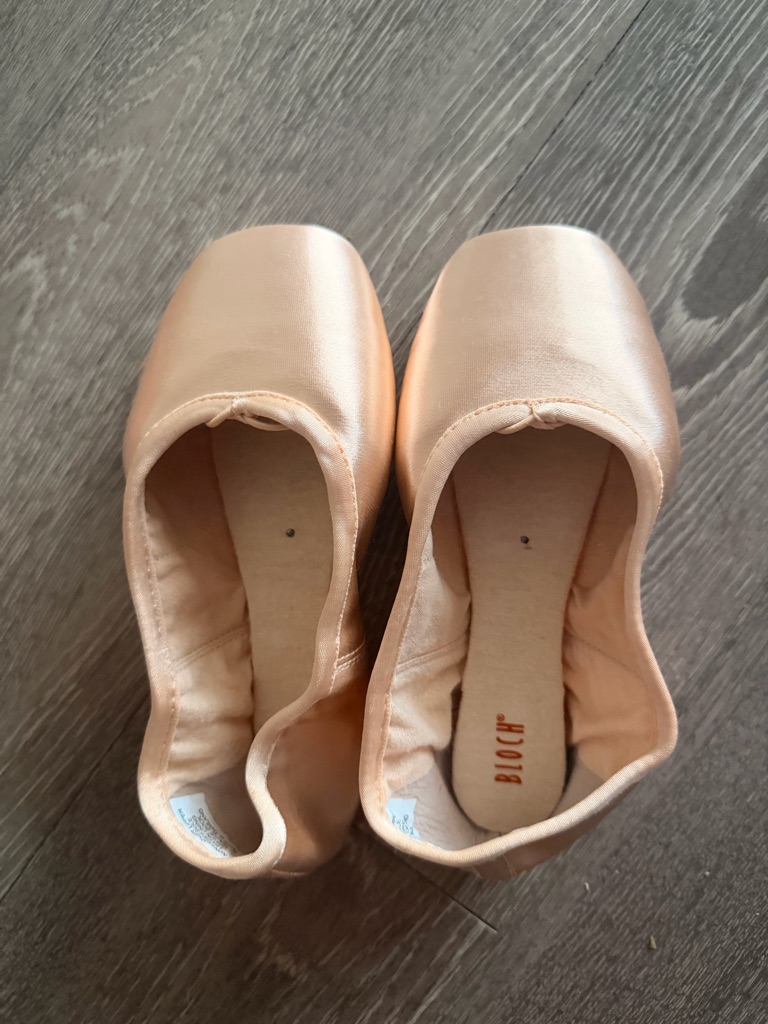 Customs Bloch Eurostretch Size 5 1/2 Xxx